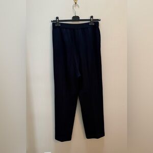St. John Knit Vintage Santana Collection Straight Leg Pants in Navy